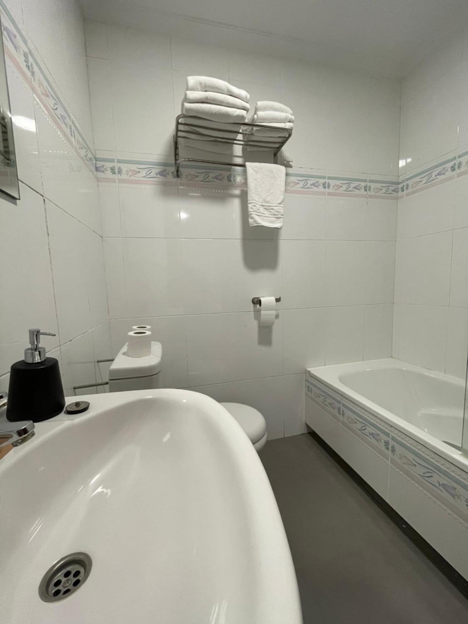 Pension La Encina Santo Domingo De La Calzada Exteriör bild